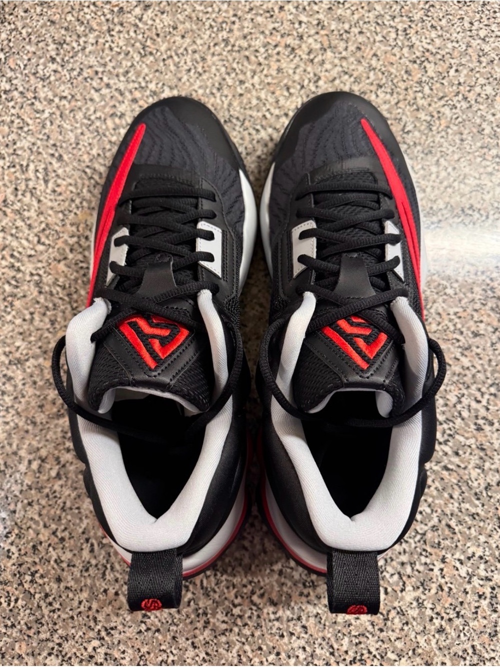 Nike Giannis Immortality 3 Black Red Basketball Shoe DZ7533-004 Men's Size 11.5 - Picture 6 of 9